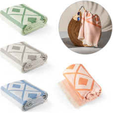 MALEK. Multifunctional bath towel (350g/m²) made of light and resistant cotton (85%) and recycled cotton (15%) / Green