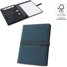 SANDERSON FOLDER. A4 folder in PU (50% recycled) with magnetic closure and notepad with lined pages