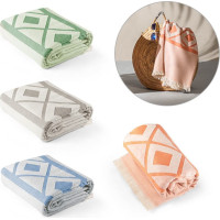 MALEK. Multifunctional bath towel (350g/m²) made of light and resistant cotton (85%) and recycled cotton (15%)